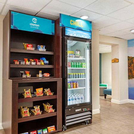 Clarion Pointe Research Triangle Park Durham Hotel Bagian luar foto