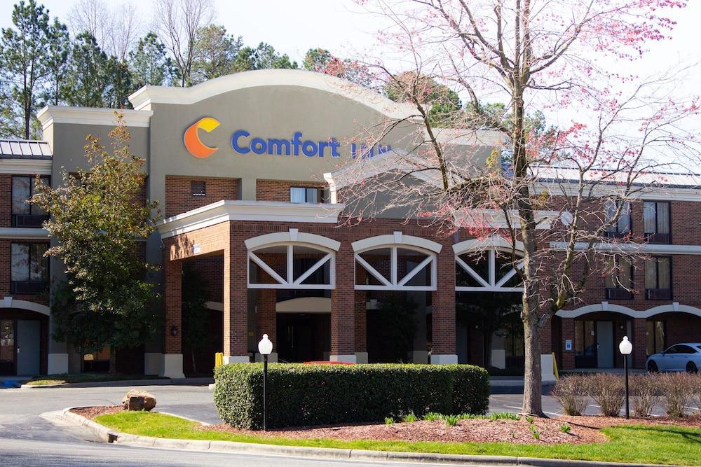 Clarion Pointe Research Triangle Park Durham Hotel Bagian luar foto